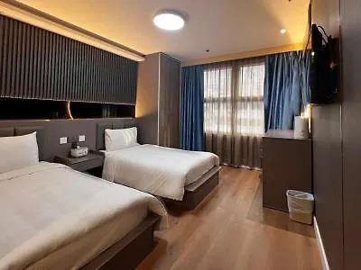 Walden Hotel Hongkong 3*,